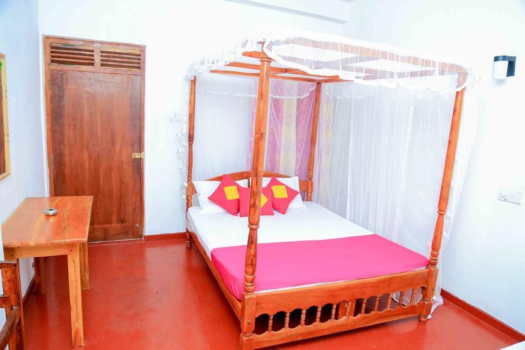 Mallika Guest House Tangalle Exterior photo