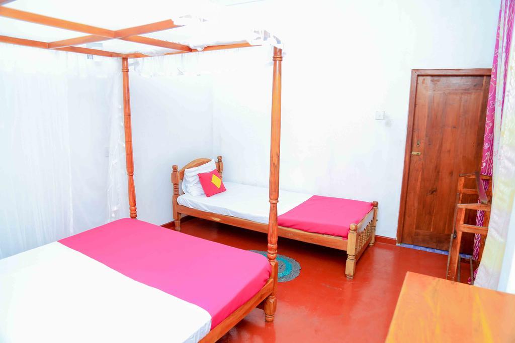 Mallika Guest House Tangalle Exterior photo