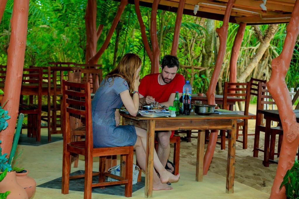 Mallika Guest House Tangalle Exterior photo